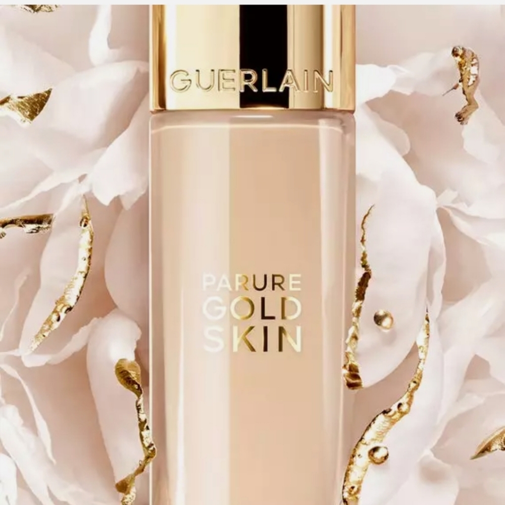 GUERLAIN Parure Gold Fundation